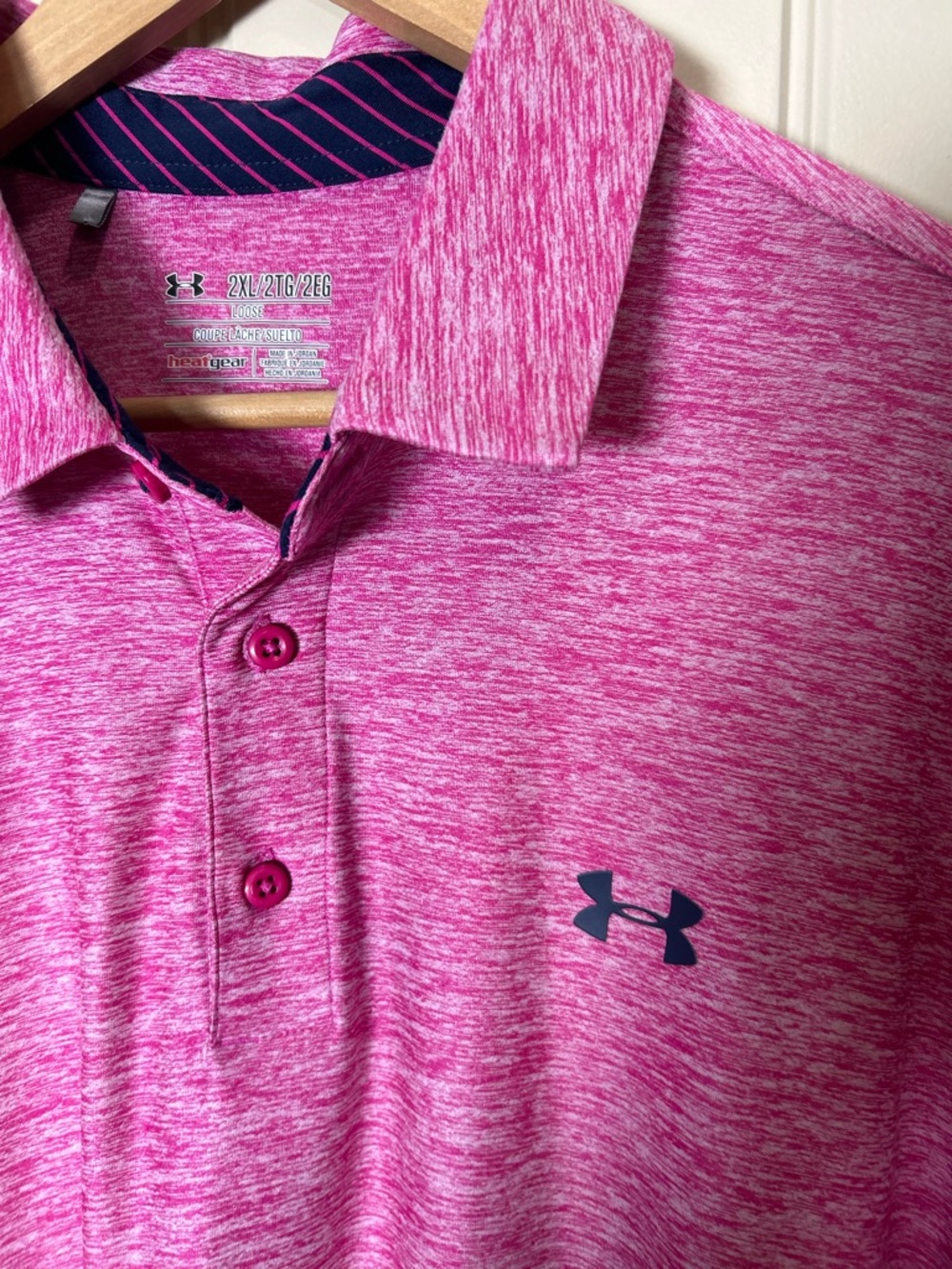 Under Armour Men’s Heatgear LooseFit Pink Polo Shirt Short Sleeve Golf 2XL - Picture 3 of 8